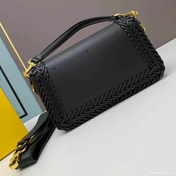 Cheap HOT Baguette Medium Fendi Stitching In Bag Black Leather 0805